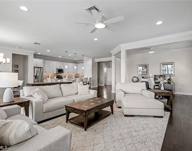 15181 Butler Lake Drive - Photo Thumbnail 5