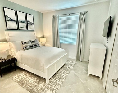 15375 Green Acres Avenue - Photo Thumbnail 10