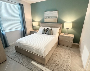 15375 Green Acres Avenue - Photo Thumbnail 8