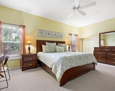 3210 Cottonwood Bend - Photo Thumbnail 18