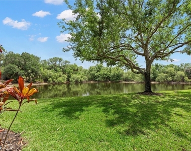 3210 Cottonwood Bend - Photo Thumbnail 14