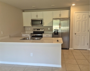 8002 Vega Court - Photo Thumbnail 2