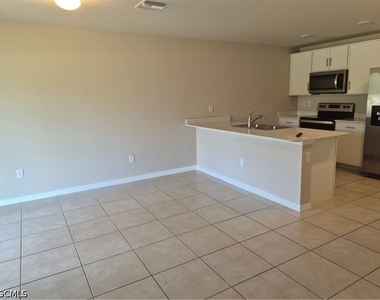 8002 Vega Court - Photo Thumbnail 3