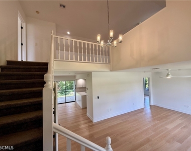 18422 Huckleberry Road - Photo Thumbnail 12