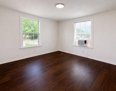 209 W Alfred - Photo Thumbnail 4