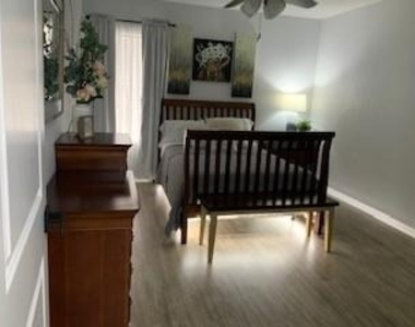 840 Threadneedle Street - Photo Thumbnail 30