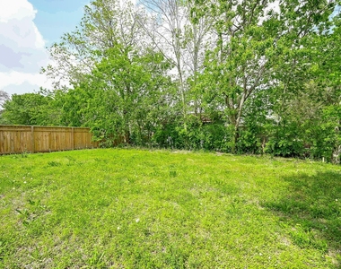 5007 Briscoe Street - Photo Thumbnail 17