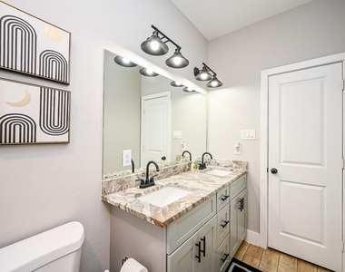 5007 Briscoe Street - Photo Thumbnail 13
