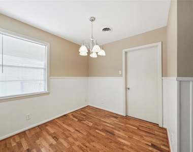 4406 Rosebay Drive - Photo Thumbnail 16