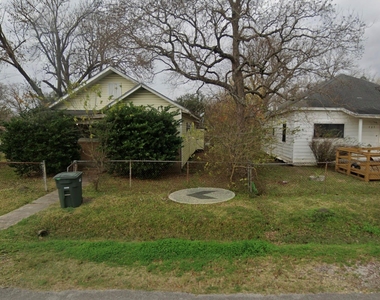 801 13th Street - Photo Thumbnail 2