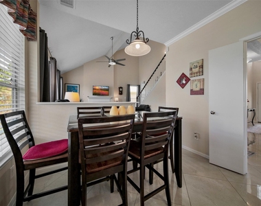 9514 Trailing Moss Drive - Photo Thumbnail 15