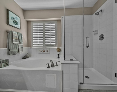 9514 Trailing Moss Drive - Photo Thumbnail 20