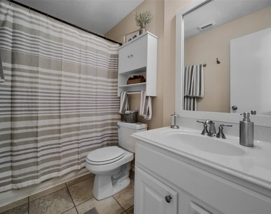 9514 Trailing Moss Drive - Photo Thumbnail 26