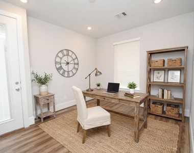 1270 N Post Oak Road - Photo Thumbnail 13