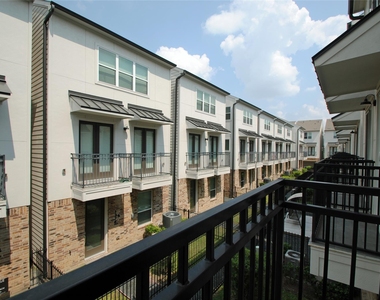 1270 N Post Oak Road - Photo Thumbnail 26