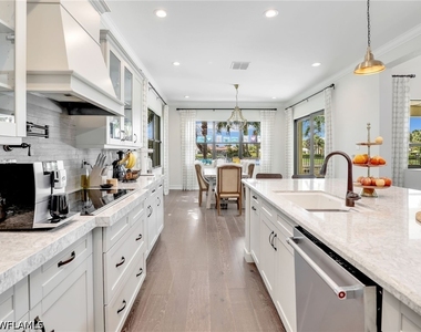 9449 Greenleigh Court - Photo Thumbnail 27