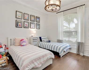 9449 Greenleigh Court - Photo Thumbnail 19