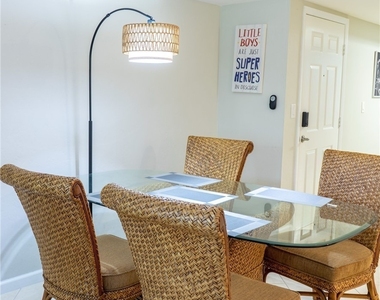 27249 Pullen Avenue - Photo Thumbnail 12