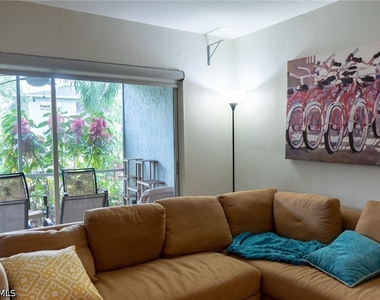 27249 Pullen Avenue - Photo Thumbnail 10