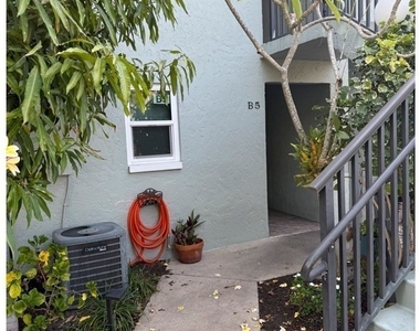 27249 Pullen Avenue - Photo Thumbnail 2