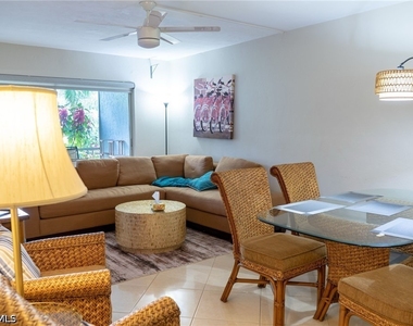 27249 Pullen Avenue - Photo Thumbnail 11