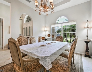 6545 Chestnut Circle - Photo Thumbnail 8