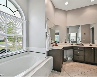 6545 Chestnut Circle - Photo Thumbnail 21