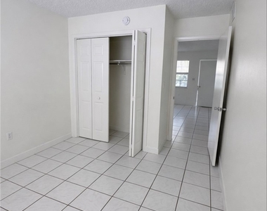 3325 Airport Road N - Photo Thumbnail 3