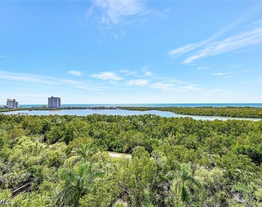 5550 Heron Point Drive - Photo Thumbnail 21