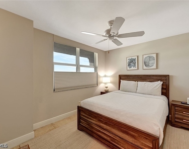 5550 Heron Point Drive - Photo Thumbnail 18