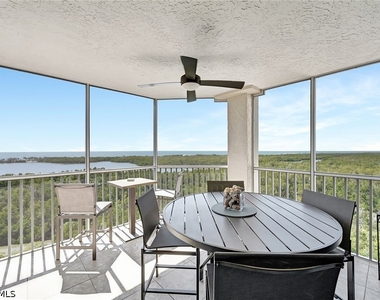 5550 Heron Point Drive - Photo Thumbnail 10