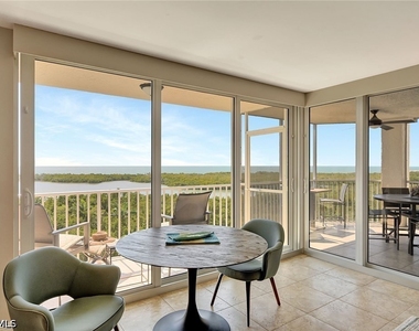 5550 Heron Point Drive - Photo Thumbnail 4