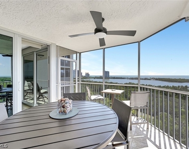 5550 Heron Point Drive - Photo Thumbnail 11