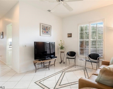 2383 Ravenna Boulevard - Photo Thumbnail 17