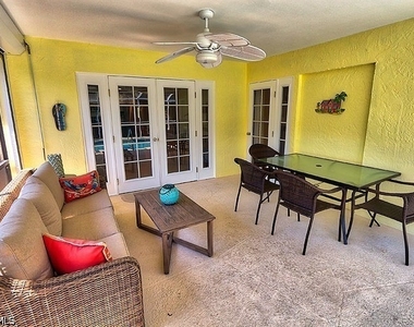 793 97th Avenue N - Photo Thumbnail 20
