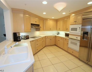 60 Seagate Drive - Photo Thumbnail 10
