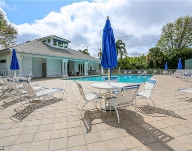 3775 Fieldstone Boulevard - Photo Thumbnail 20
