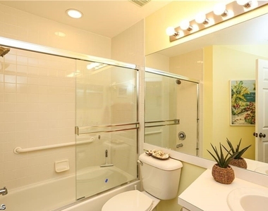 3775 Fieldstone Boulevard - Photo Thumbnail 17
