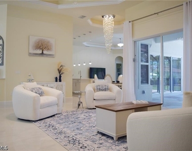 379 25th Street Nw - Photo Thumbnail 5