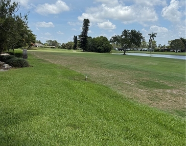 4187 Lakewood Boulevard - Photo Thumbnail 15