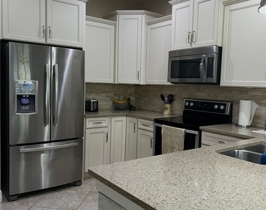 5769 Mayflower Way - Photo Thumbnail 17
