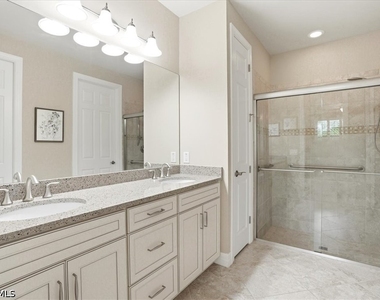5769 Mayflower Way - Photo Thumbnail 31