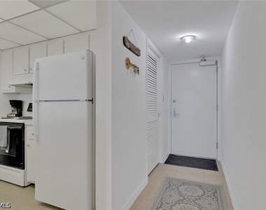 26340 Hickory Boulevard - Photo Thumbnail 12