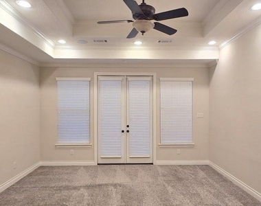127 Bridgewater - Photo Thumbnail 13