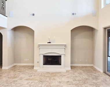 127 Bridgewater - Photo Thumbnail 5