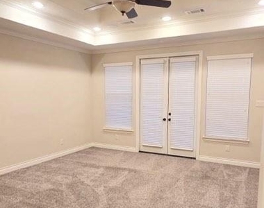 127 Bridgewater - Photo Thumbnail 14