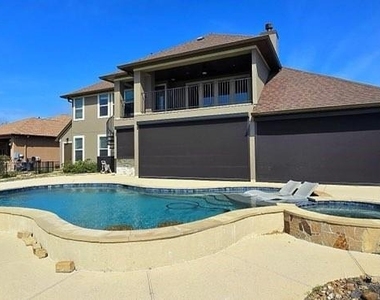 127 Bridgewater - Photo Thumbnail 30