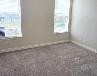 127 Bridgewater - Photo Thumbnail 19