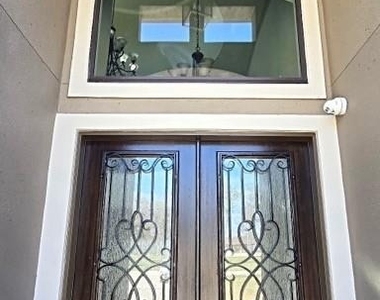 127 Bridgewater - Photo Thumbnail 1