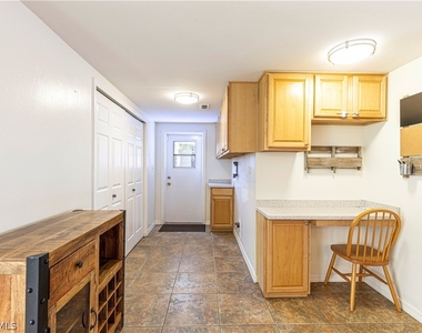 4567 San Antonio Lane - Photo Thumbnail 7